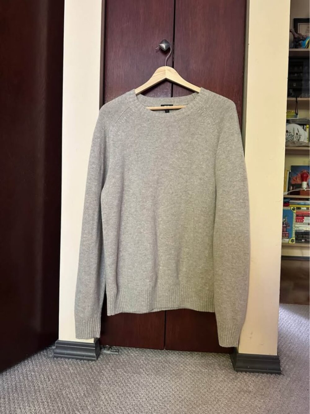 Uniqlo 100% wool sweater